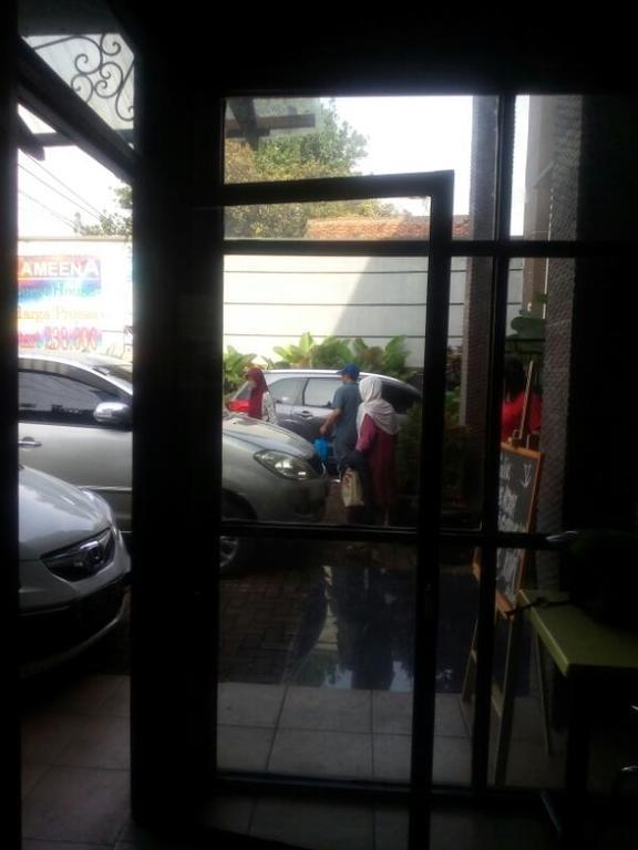 Zameena Guest House Cimahi Exterior foto